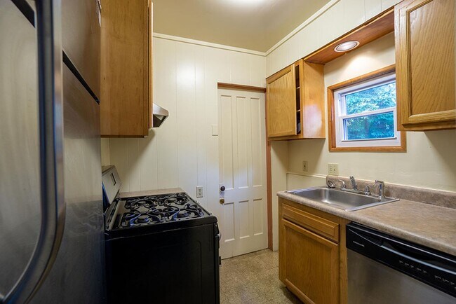 123 Dell St Unit Dell 123.1R