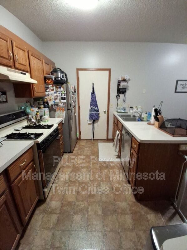 Photo - 4068 Meadowlark Curve