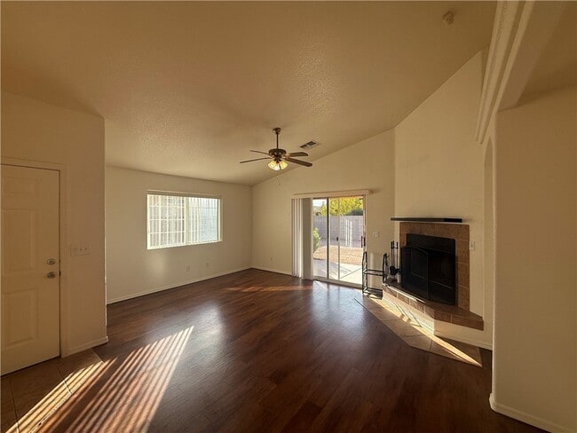 Photo - 2855 N Central St