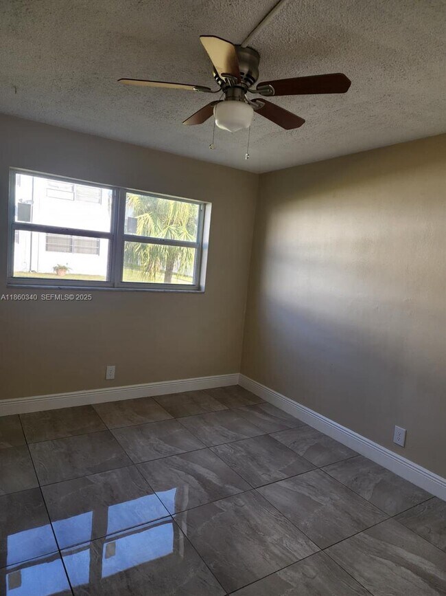 Photo - 1400 NW 43 Terrace Unit 107