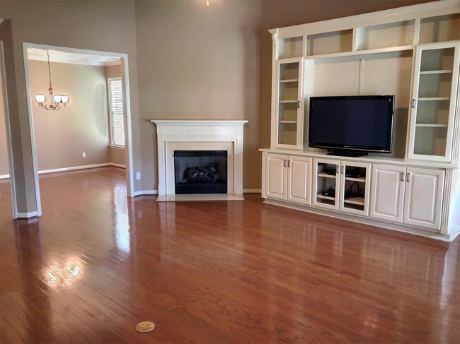 Photo - 2907 Blossom Park Drive Southeast