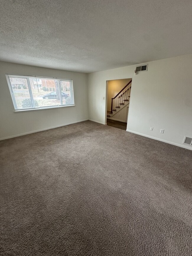 Photo - 2365 Champion Ct Unidad 2365