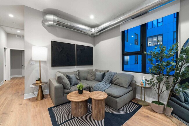 Photo - 6044 N Winthrop Ave Unit ID1359788P