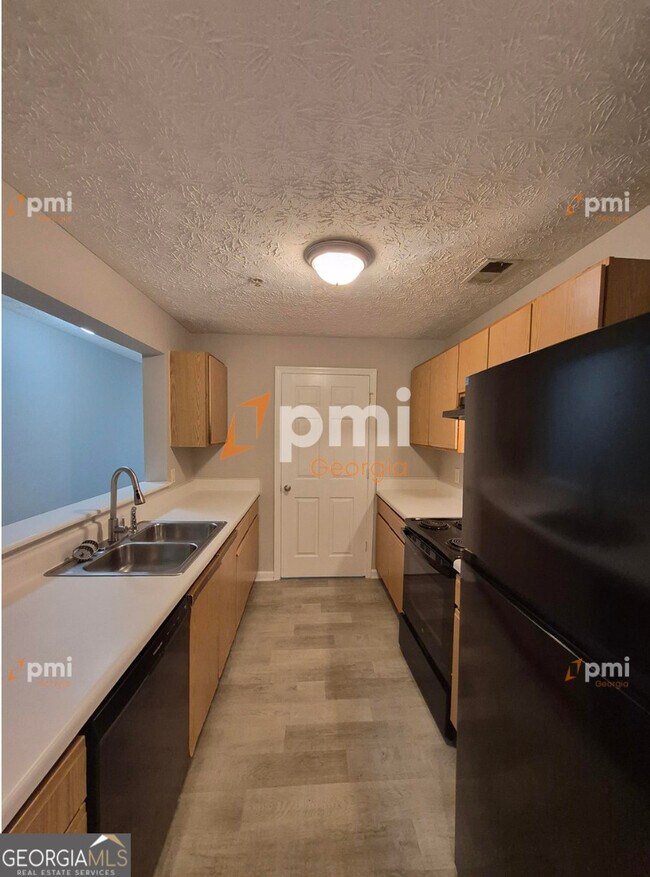 Photo - 2204 Fairington Village Dr