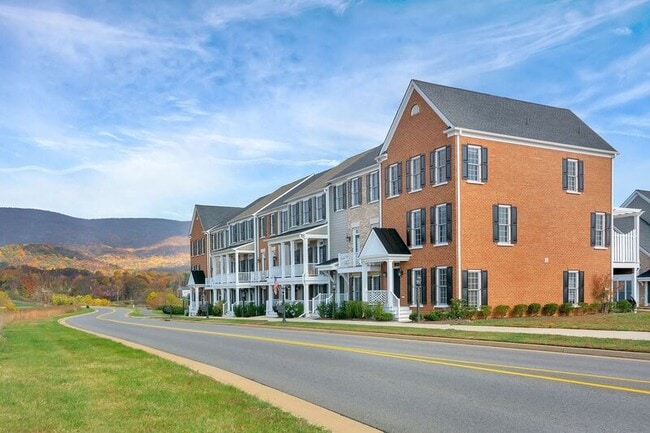 Photo - 1232 Old Trail Dr