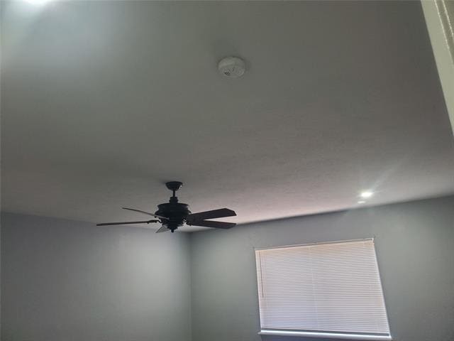 Photo - 7118 Blackwillow Ln