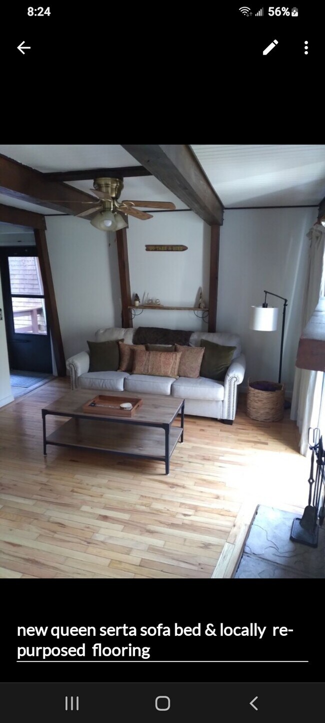 Queen sofa bed - 82 Creekside Dr Unit Ski Country Condominiums