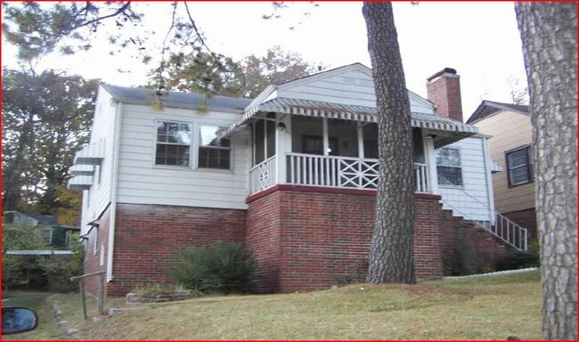 Photo - 3118 Avenue Q