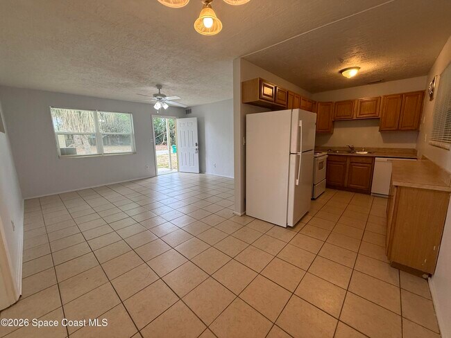 Photo - 1218 Willow Ln