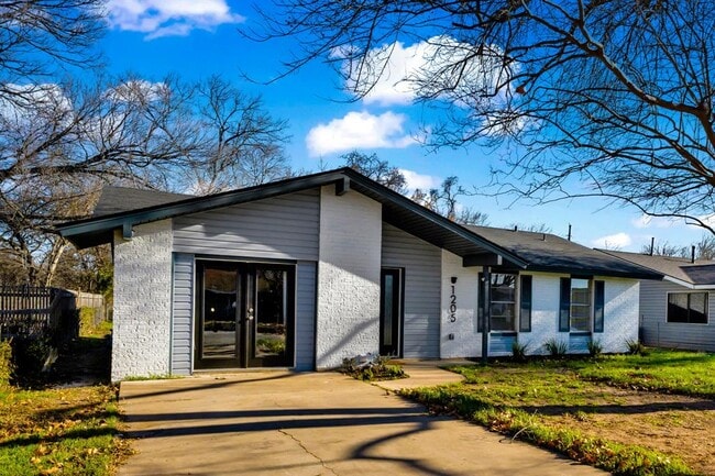 Building Photo - 1205 Arthur Stiles Rd Rental