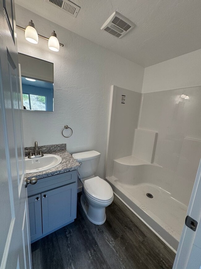 Photo - GEAW4 Unit 486