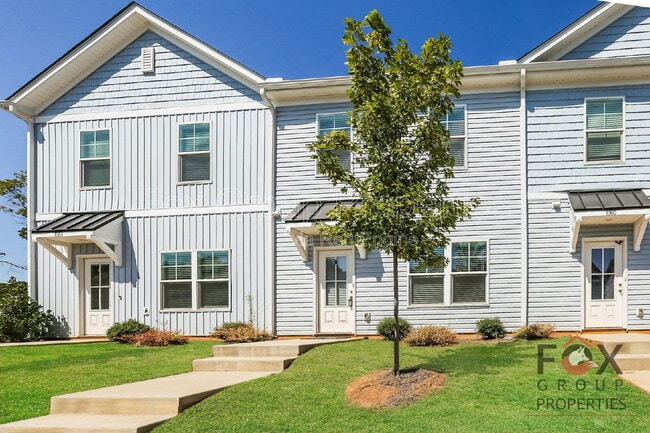 Photo - 108 Dogwood Village Trl