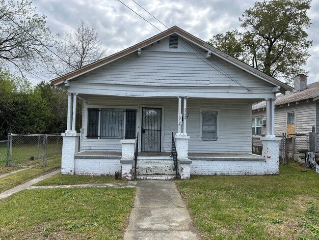 Building Photo - Charming 2-Bedroom Home Near Downtown Augusta