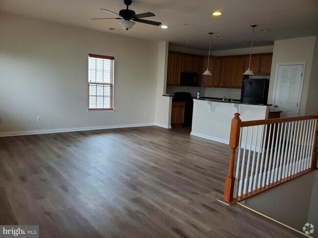 Building Photo - 25345 Patriot Terrace Rental