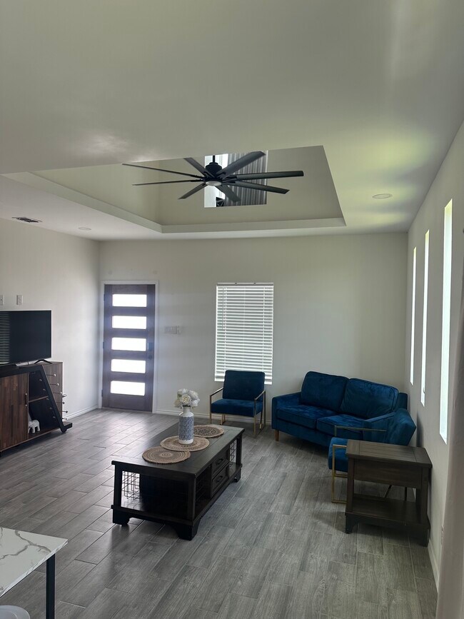 1521 Karen Dr Unit C