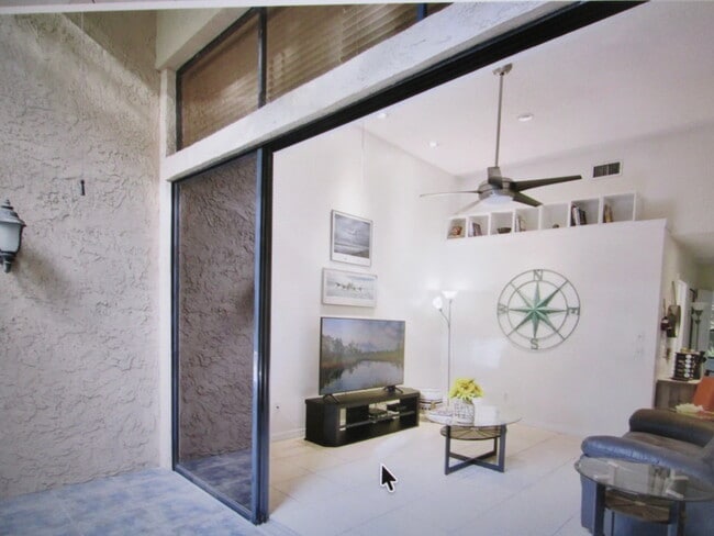 Photo - 2865 Palermo Ct Unidad 2865PalermoCourt