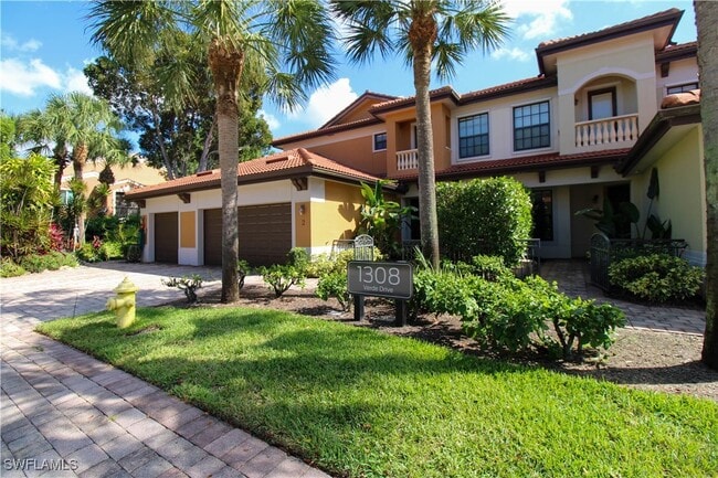 Building Photo - 1308 Verde Dr Unit 2