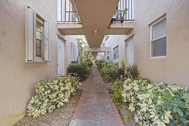 600 SW 2nd Ave Unit 133d