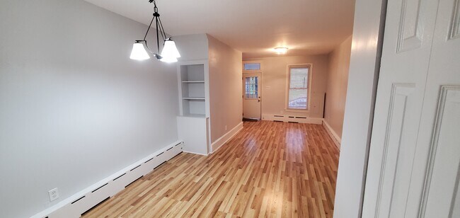 Photo - 2227 14th St SE