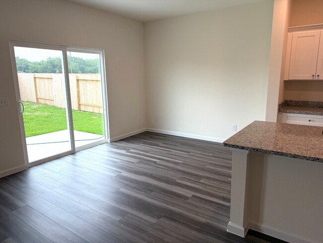 Photo - 31114 Gayle Prairie Oaks St