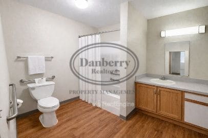 Photo - 1728 W Market St