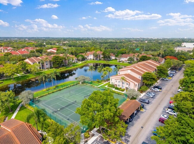 Photo - 12166 Saint Andrews Pl Unidad Condo