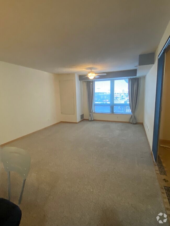 Building Photo - 7601 Aldrich Ave S Unit Kensington Park Rental