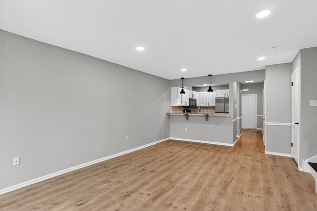 Photo - 2801 Harvard Ct