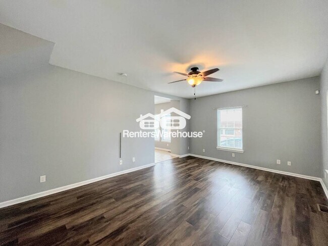 Photo - 227 Woodview Ave House