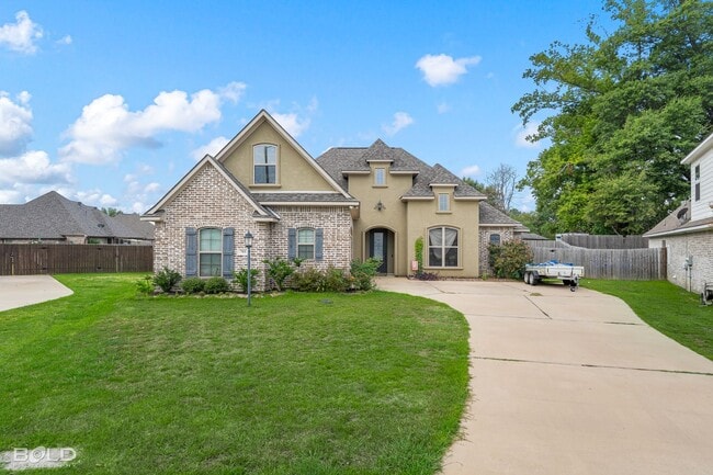 Photo - 701 Fir Wood Ln