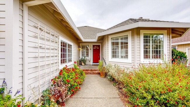 Photo - 7971 Oakmont Dr