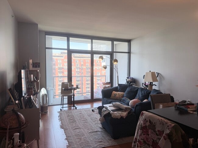 Photo - 1235 S Prairie Ave Unit 1206
