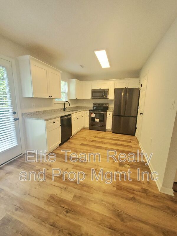 Photo - 5709 Kelden Walker Ln