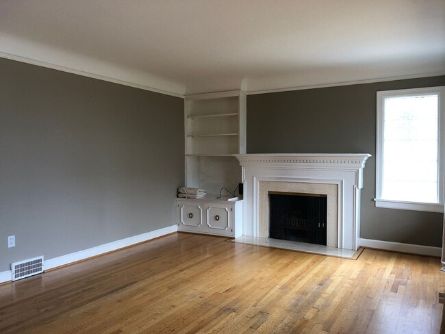 Building Photo - 406 NE 80th St Unit 406 Main