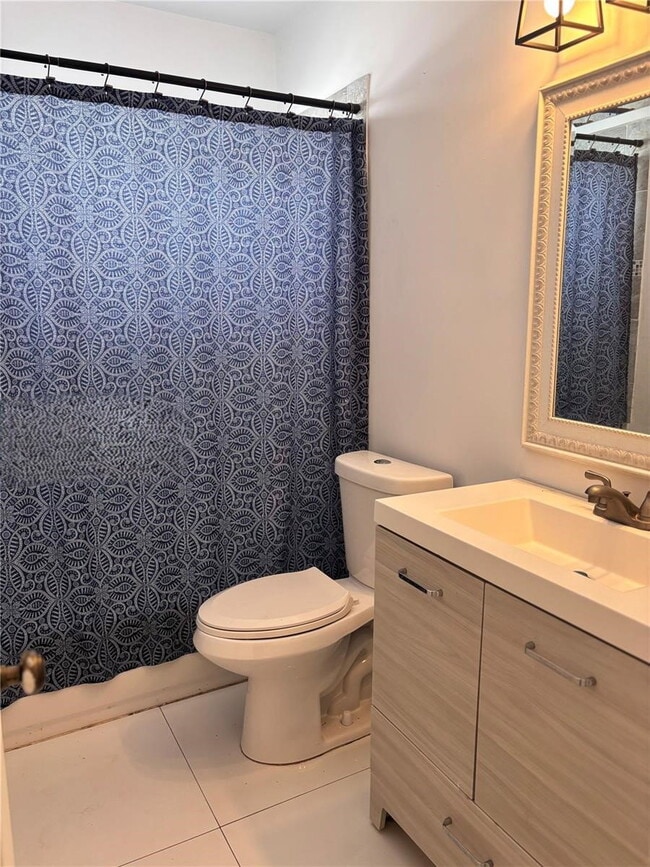 Photo - 839 S Highland Dr
