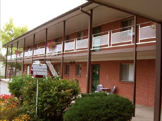 Photo - Lakeview Apartments