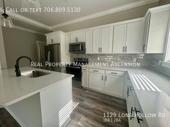 Photo - 1129 Long Hollow Rd