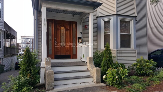 Photo - 19 Dorset St Apartments Unit 3