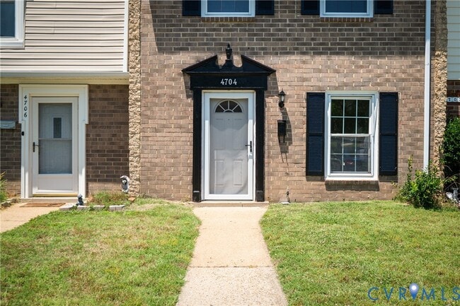 Photo - 4704 Leadenhall Dr