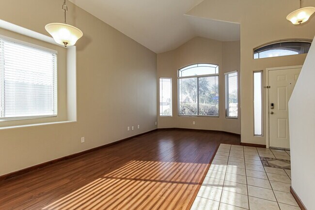 Photo - 1925 N 110th Ave