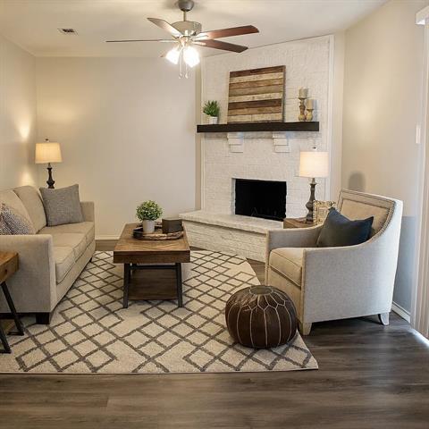 Photo - 6601 Charmaine Dr