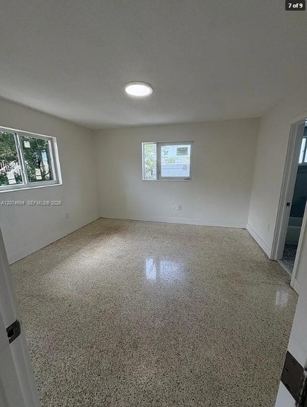 Photo - 1811 NW 19th Terrace Unidad 8