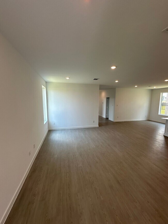 Photo - 27407 Sunterra Village Dr
