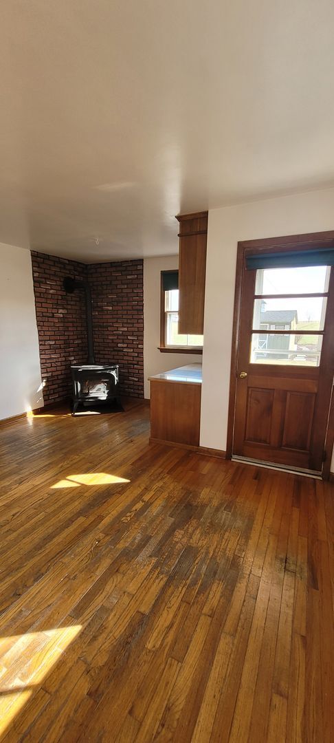 Photo - 331 Newport Rd