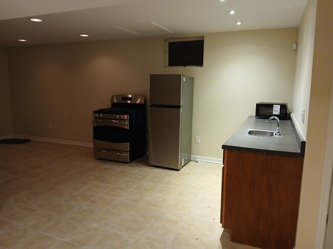 Photo - 7001 Chain Fern Ct