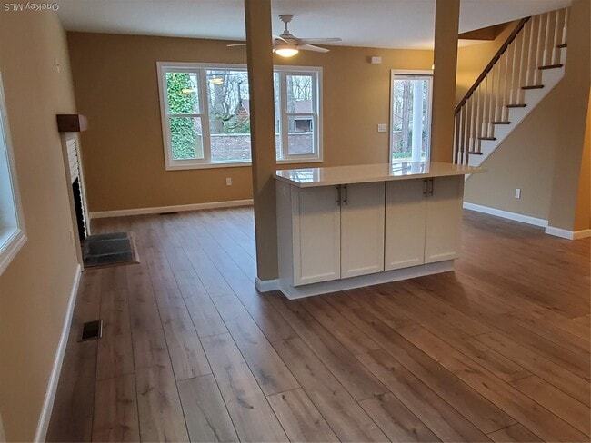 Photo - 128 Bayville Ave