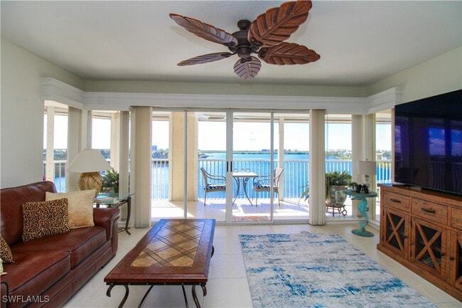 Photo - 4895 Bonita Beach Rd SW Unidad 505