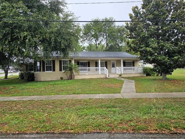 Photo - 931 Sunset Shores Dr House