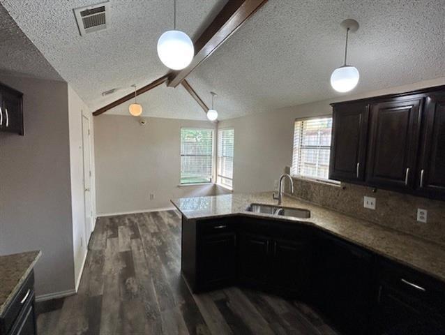 Photo - 1720 Nest Pl