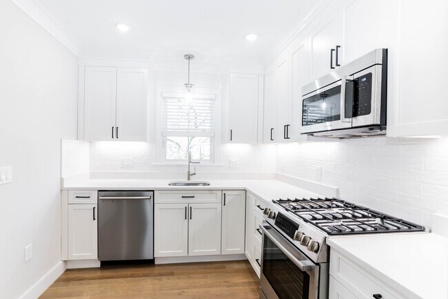 Photo - 14 Atkins St